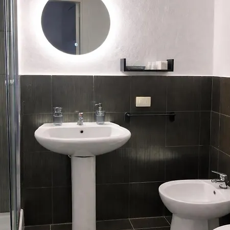 Atene 招待所 阿格里真托